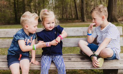 Blauwe SOS armband kind siliconen met naam en ICE nummer