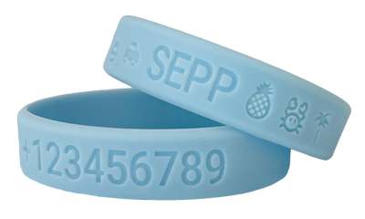 Lichtblauwe SOS armband kind met naam en telefoonnummer